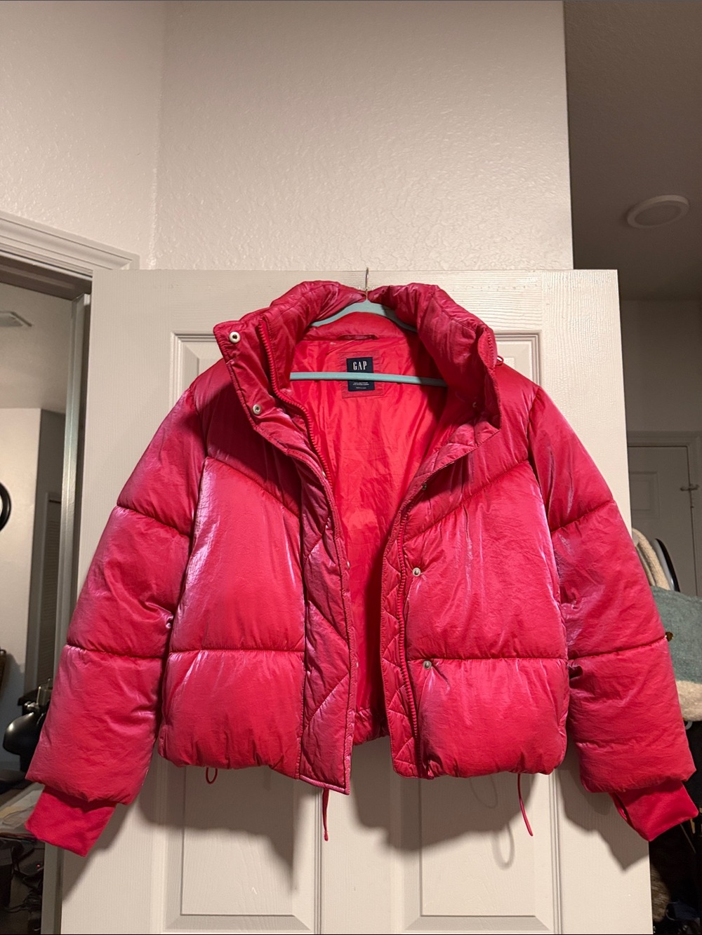 GAP Bright Pink Women's Puffer Jacket